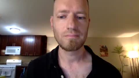 Snapshot of davidwilcox1982 chatting on 10.07.25 Dave online show from 10.07.25