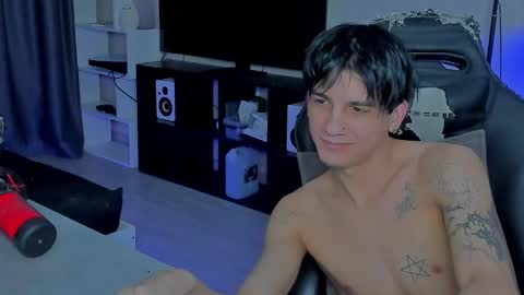 davis online show from 12.17.25