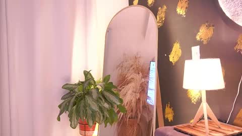 Snapshot of day_wilkint chatting on 12.01.25 Day Wilkinht online show from 12.01.25