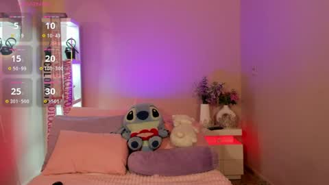 Snapshot of dayanahill2 chatting on 07.19.26 Dayana Hill online show from 07.19.26