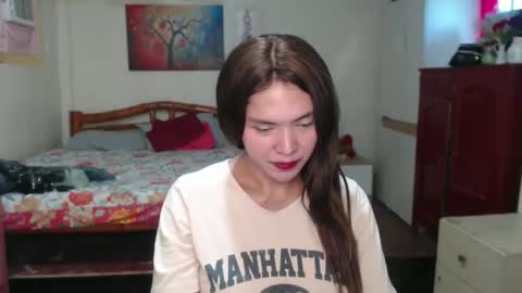 Snapshot of dayanasangre chatting on 11.11.25 Dayana Cristal online show from 11.11.25