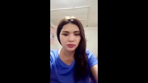 Snapshot of dayanasangre chatting on 12.14.25 Dayana Cristal online show from 12.14.25