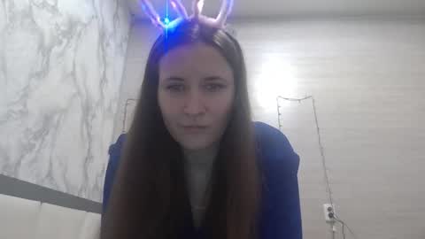 Snapshot of daylightmuse chatting on 12.02.25 daylightmuse online show from 12.02.25