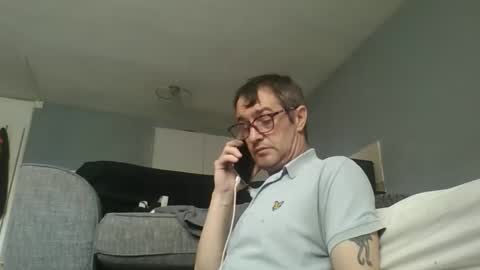 Dazzill online show from 04.12.26