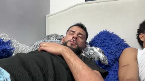 Snapshot of dcollins_ chatting on 10.29.25 dcollins_ online show from 10.29.25