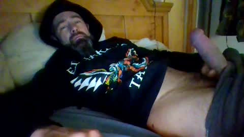 Snapshot of ddady22 chatting on 02.14.25 ddady22 online show from 02.14.25