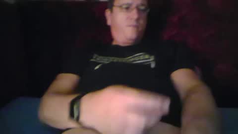 Play with me while I watch you german handsome squirtlover love small girls small tits big clit cut c2c shaved online show from 04.19.26