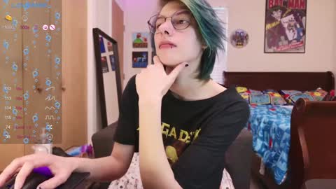 Snapshot of deadratsoup chatting on 01.14.25 Rat online show from 01.14.25