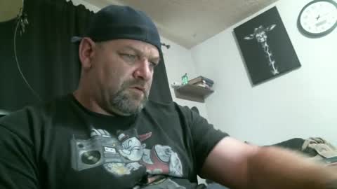 Snapshot of deango831 chatting on 02.01.25 Deango online show from 02.01.25