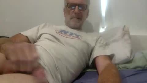 deanofflove221000 online show from 11.27.25