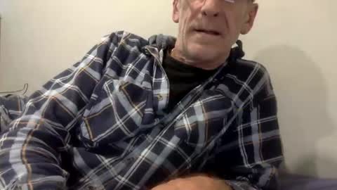 deanofflove221000 online show from 04.07.26