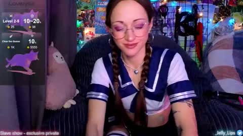 debbie_hanter online show from 10.10.25