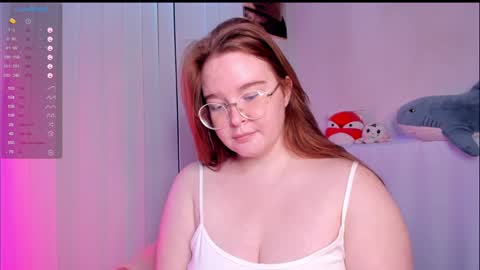 Snapshot of debbiewood chatting on 12.09.24 DeboraDebbieDee online show from 12.09.24