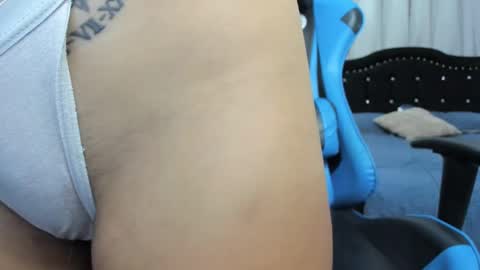 Snapshot of debora_brown_ chatting on 12.06.24 Dbora online show from 12.06.24