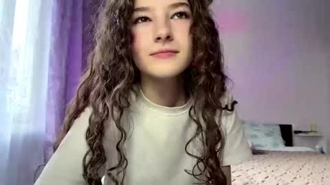 Sarah online show from 03.12.26