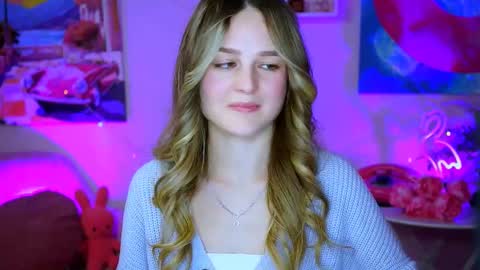 Snapshot of deboralarson chatting on 02.09.25 Debora online show from 02.09.25