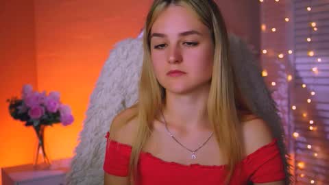 Snapshot of deboralarson chatting on 09.26.25 Debora online show from 09.26.25