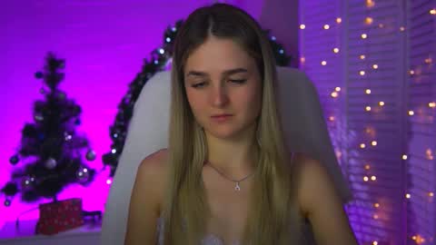 Debora online show from 12.16.25