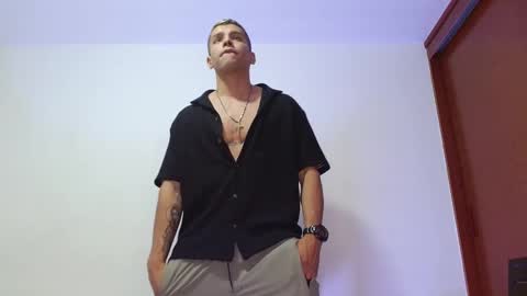 Santiago online show from 02.01.25