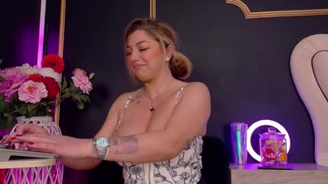 Snapshot of deeadiamond chatting on 01.15.26 Deea online show from 01.15.26