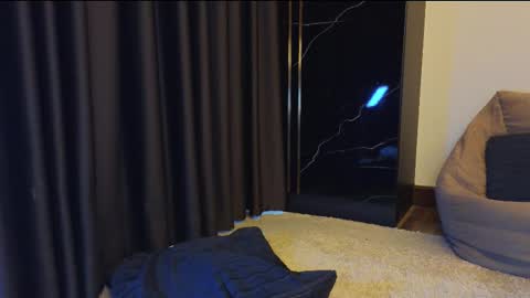 deedeedoll online show from 02.28.26