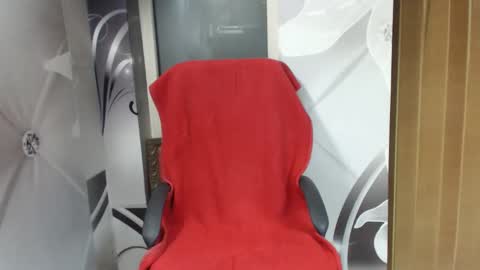 hi guys i m a cute milf i m here for good time and nice people pls be respectfool and enjoy me online show from 03.12.26