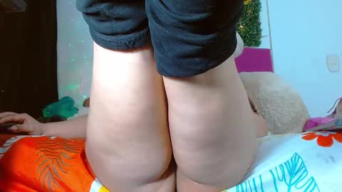 Snapshot of deepselenaxxx chatting on 02.24.26 Selena online show from 02.24.26