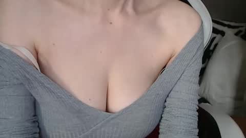 KamiDevi online show from 01.27.25