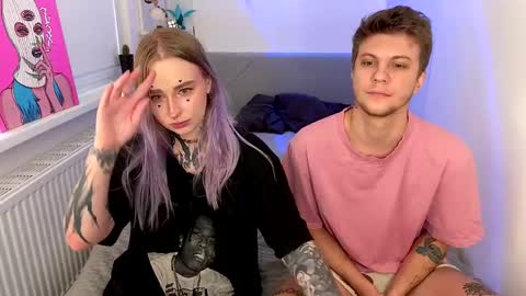 Snapshot of degradat1on chatting on 12.01.25 degradat1on online show from 12.01.25