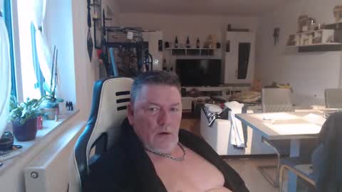 deinprinz2312 online show from 01.10.25