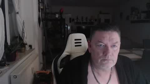 deinprinz2312 online show from 01.16.25