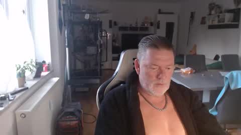 deinprinz2312 online show from 09.17.25