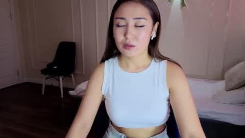 sexy bimbo little kitty asian misstress quen princes sexy girl you can just call me pleasure online show from 06.14.26