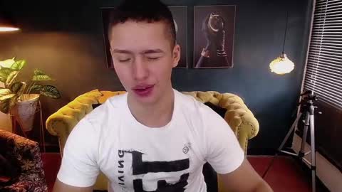 Snapshot of deivid_parker chatting on 09.19.25 Deivid online show from 09.19.25