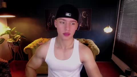 Snapshot of deivid_parker chatting on 10.26.25 Deivid online show from 10.26.25