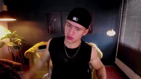 Snapshot of deivid_parker chatting on 11.07.25 Deivid online show from 11.07.25