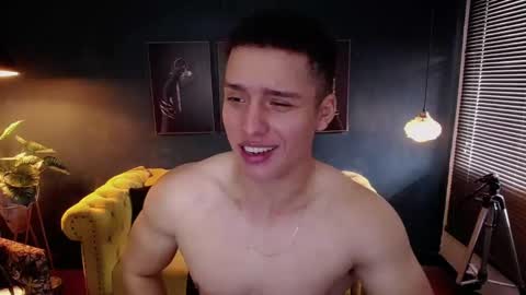 Snapshot of deivid_parker chatting on 12.15.25 Deivid online show from 12.15.25