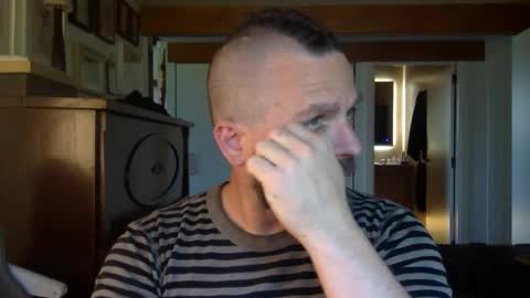 Hermes online show from 04.18.26