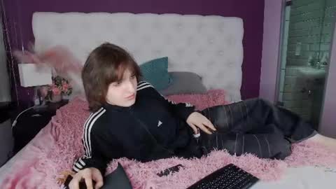 Alex online show from 07.14.26