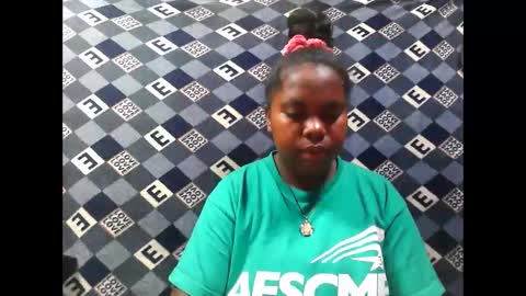 Snapshot of deliah712909 chatting on 11.24.25 deliah712909 online show from 11.24.25