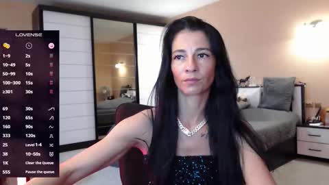 Nicole online show from 05.17.26