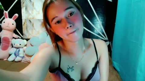 Snapshot of delicious_cum_girlxx chatting on 06.17.26 delicious_cum_girlxx online show from 06.17.26
