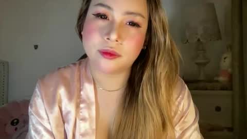 Snapshot of delicious_iya69 chatting on 10.15.25 iyalicious online show from 10.15.25