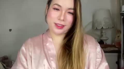 iyalicious online show from 11.10.25