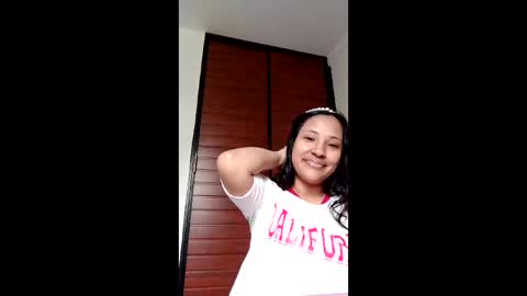 Sarah online show from 05.09.26