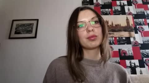 Aurora online show from 01.09.25