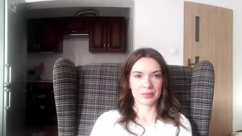 Aurora online show from 02.10.25