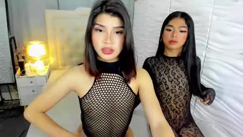 Snapshot of delightfulasianhugecock chatting on 02.17.25 delightfulasianhugecock online show from 02.17.25