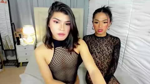 Snapshot of delightfulasianhugecock chatting on 02.21.25 delightfulasianhugecock online show from 02.21.25