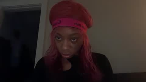 Snapshot of delightfuldark chatting on 12.20.25 delightfuldark online show from 12.20.25